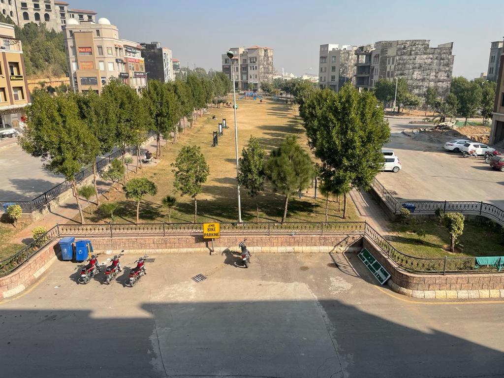 Apartament Marine Tower Rawalpindi Zewnętrze zdjęcie