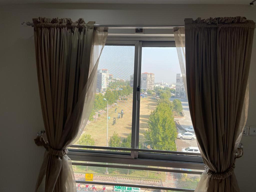 Apartament Marine Tower Rawalpindi Zewnętrze zdjęcie