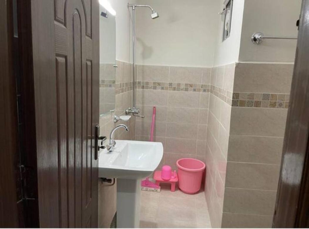 Apartament Marine Tower Rawalpindi Zewnętrze zdjęcie